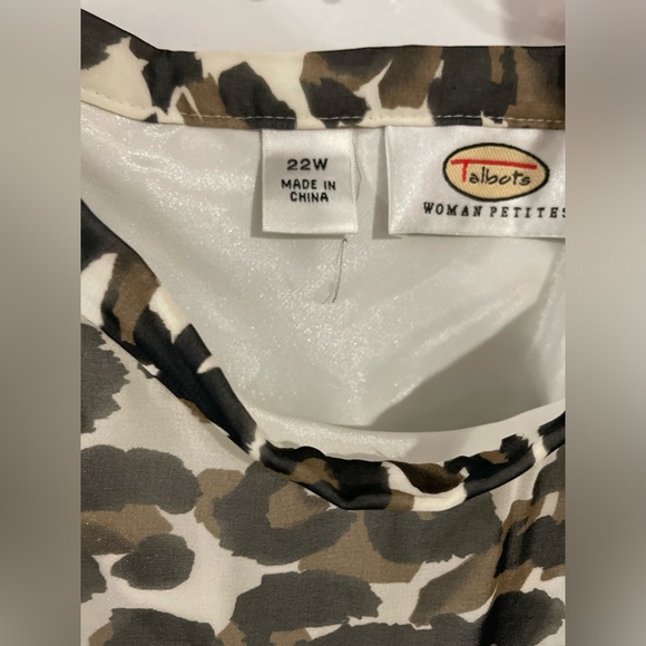 Talbots Woman Petites Animal Print Midi Skirt | size 22W - Picture 3 of 6